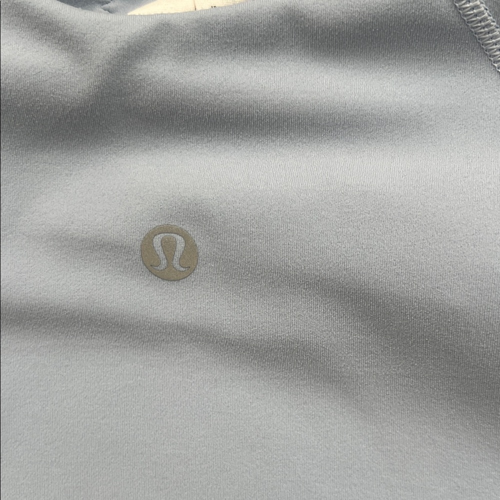 lululemon athletica Light Blue Crop Tank - Picture 3 of 5